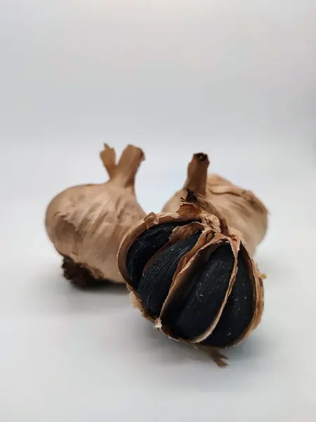 schwarzer Knoblauch
