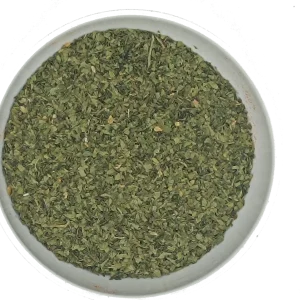 petersilie fein gschnitten