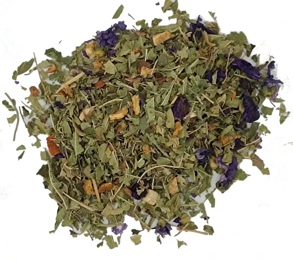 Winterkräutertee mit Verbene, Orangenschalen, Nelke, Anis, Ingwer und Kardamom